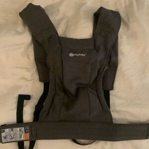 Ergobaby Embrace